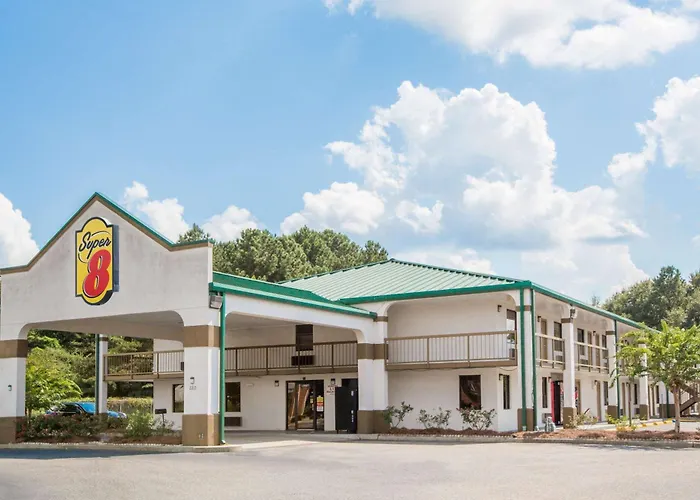 Super 8 By Wyndham Dothan